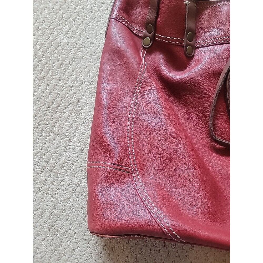 Lucky Brand Big Red Leather Tote / Purse - Picture 2 of 16